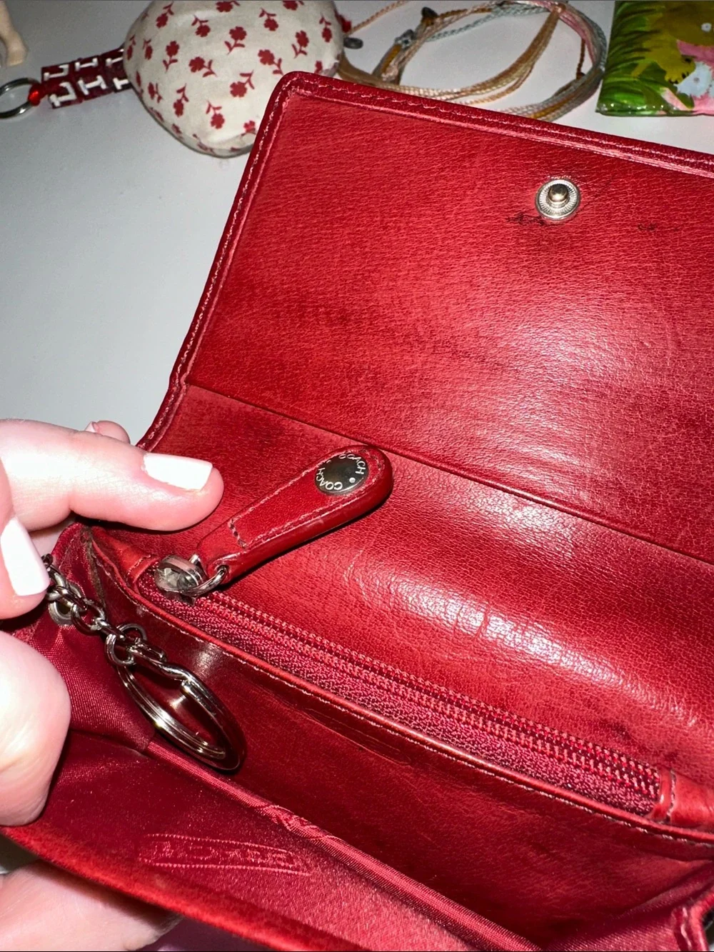 VINTAGE Coach Red Bedford Leather Compact Wallet